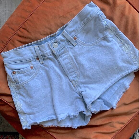 LEVIS 501 SHORTS - Picture 6 of 13